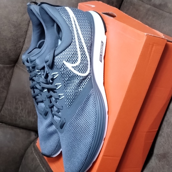 Nike Shoes Mens Size 25 Nikes New In The Box Shoes Poshmark